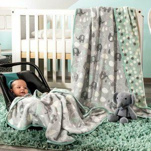 Baby Elephant Print Soft Reversible Crib Blanket